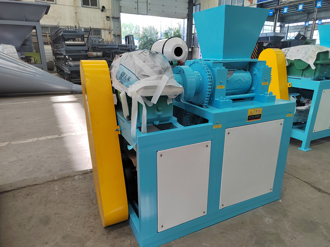 اندازه تغذیه 0.5mm Granulator کود ترکیبی برای کود و دانه های شکل بیضی